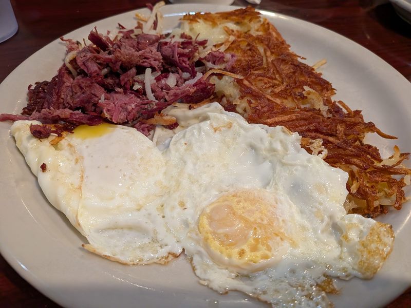 Brownie's Restaurant food